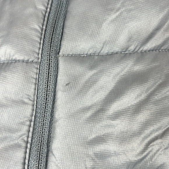 Columbia Omni-heat 650 turbodown jacket size Medium - Picture 9 of 17